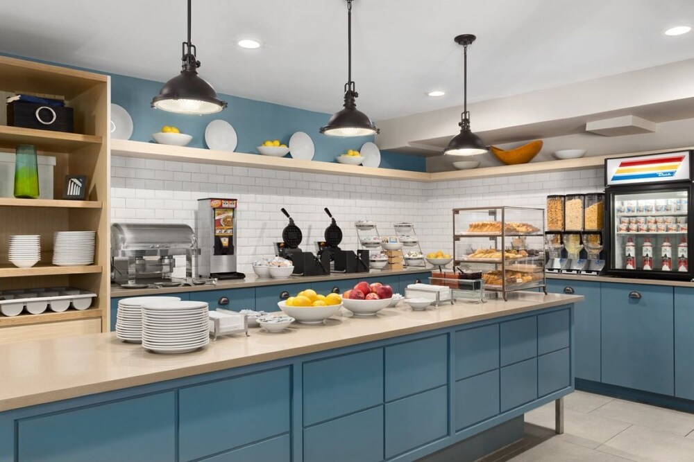 Spark by Hilton Catoosa Tulsa - photo 14