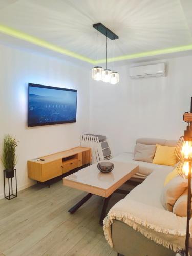 City Castle Granada center casa completa — 4-Star Luxury Hotel in Granada, Spain