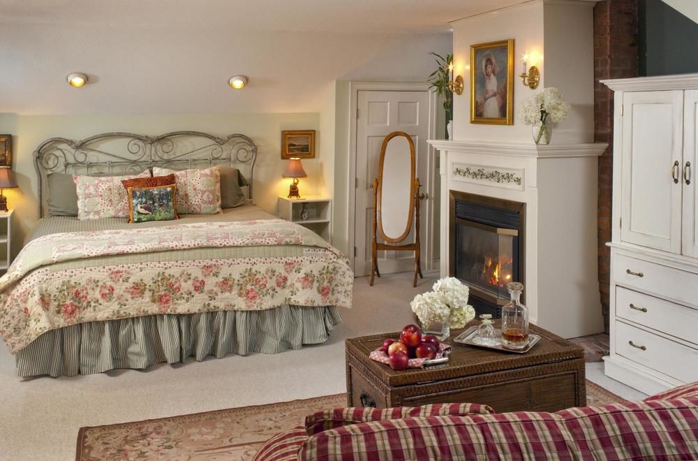 Applegate Inn - photo 10