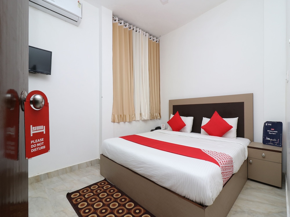 Oyo 22584 Rv Homes