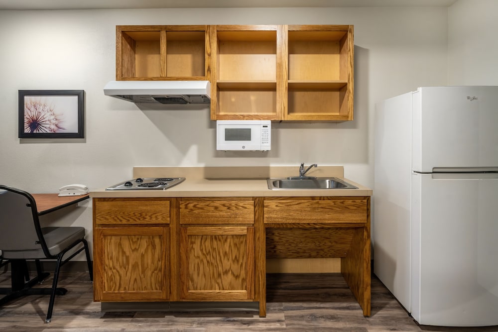 WoodSpring Suites Macon West I 475 - photo 11