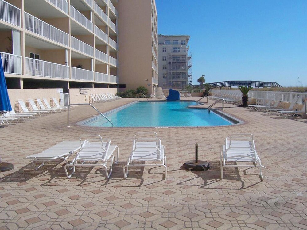 Islander Beach Resort 305 - photo 15
