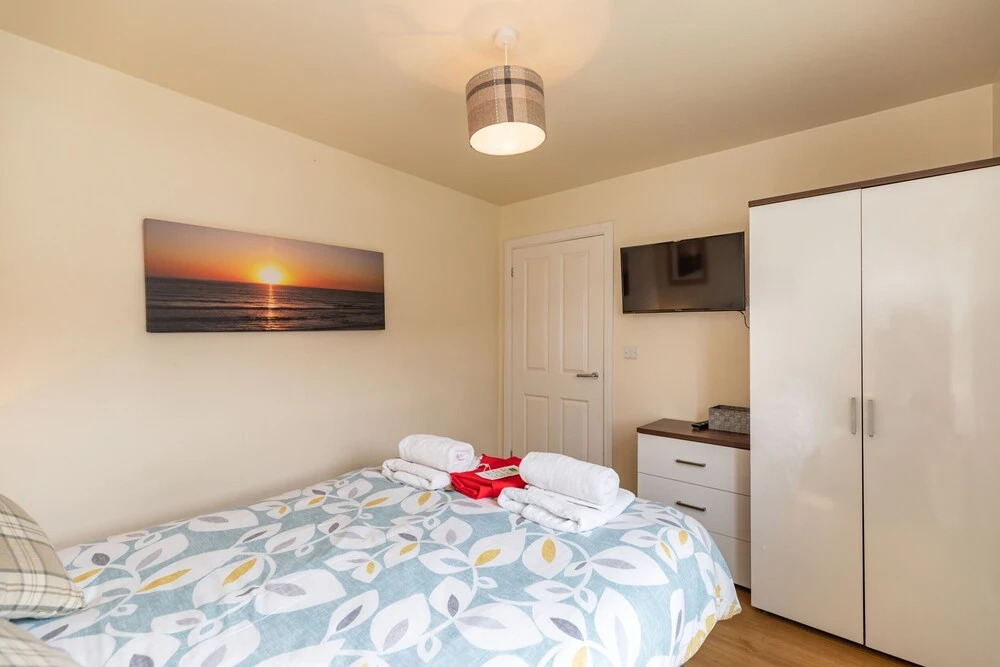 Brigg View Cottage Seaview and Balconies Part of the The Bay Filey Holiday Village with pool gym and direct beach access pub restaurant tennis and meadows walks