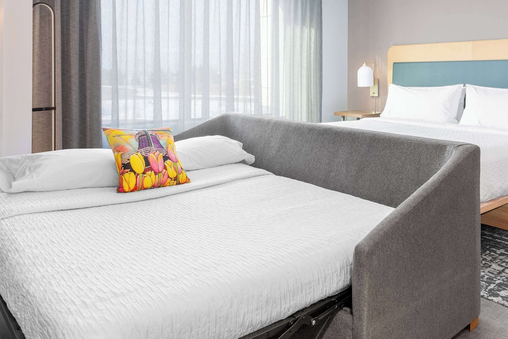 Homewood Suites by Hilton Holland - photo 27