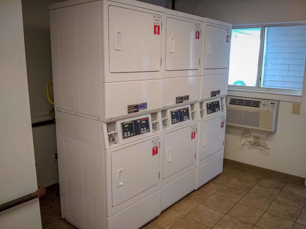 Studio 6 Extended Stay Fayetteville NC Fort Liberty Area - photo 17