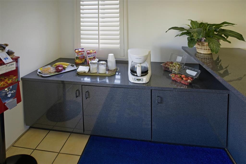 Americas Best Value Inn Beaumont CA - photo 15