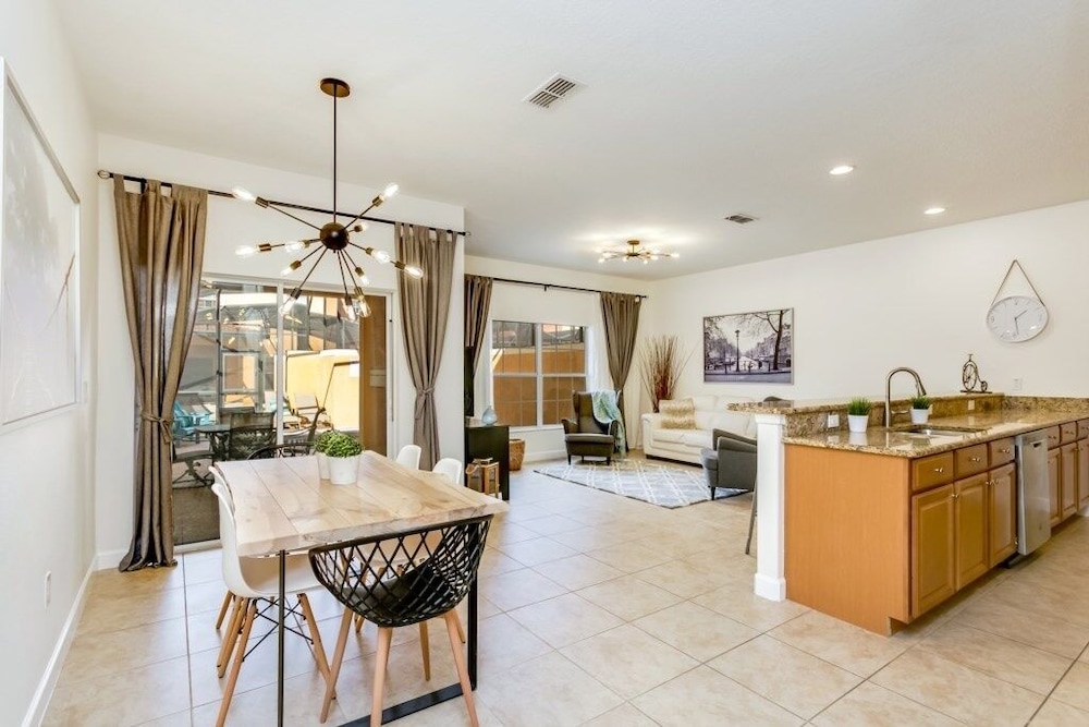 Paradise Palms Resort Town Home With Pool 4 Bedroom Townhouse by Redawning - photo 39