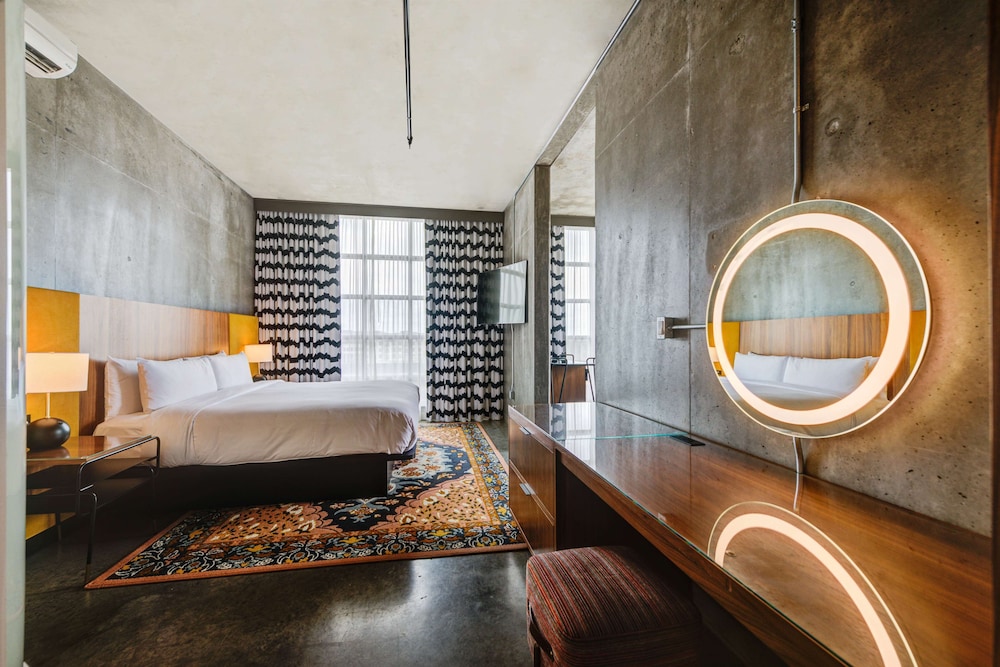 NYLO Dallas Plano Hotel Tapestry Collection by Hilton - photo 11