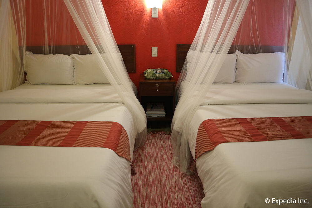 The Sun Villa Beachfront Resort & Spa in Malay, Philippines