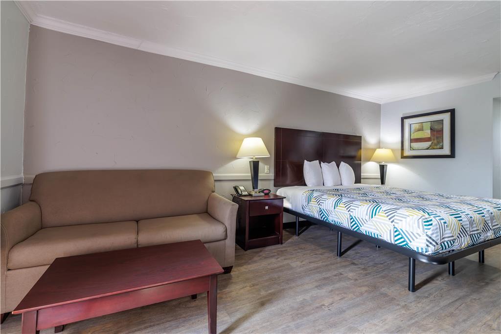 Studio 6 Suites Dallas TX Downtown - photo 4