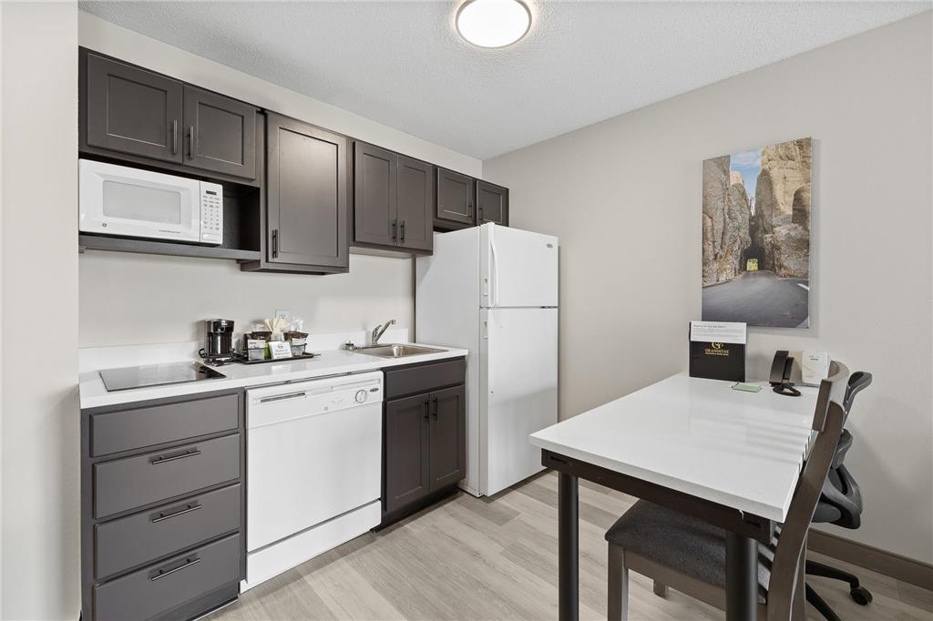 GrandStay Residential Suites Rapid City - photo 15