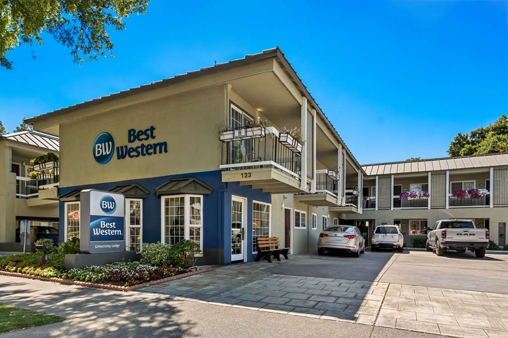 Best Western University Lodge - photo 11