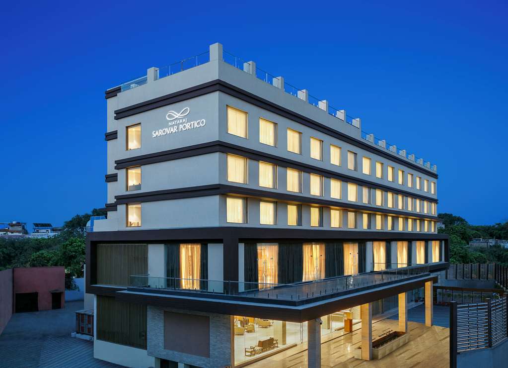 Nataraj Sarovar Portico Jhansi in Jhansi, India