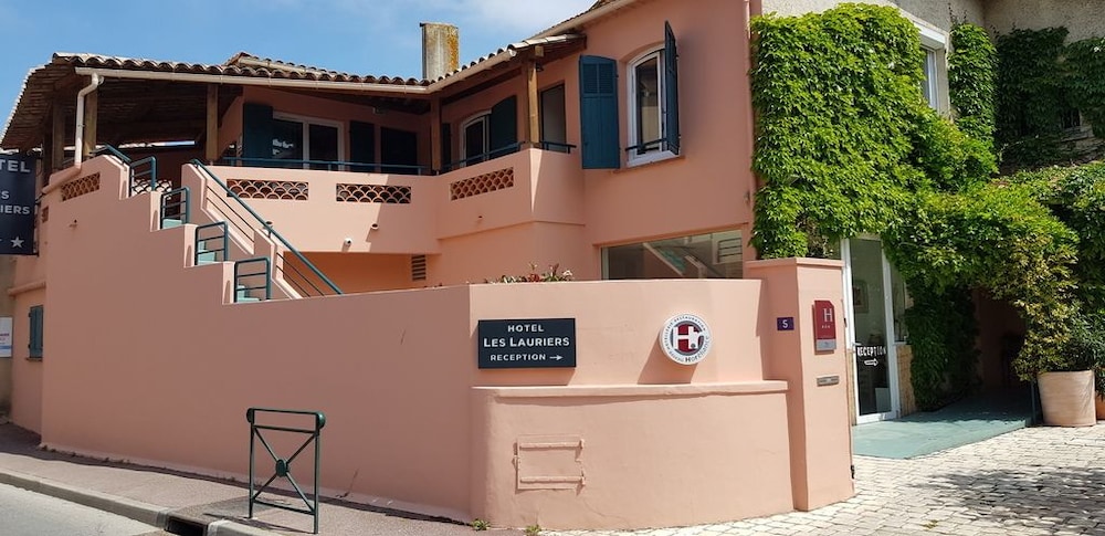 Hôtel Les Lauriers in Saint-Tropez, France