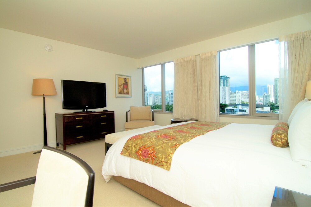 Gaia Hawaii at Trump Waikiki Hotel - photo 50