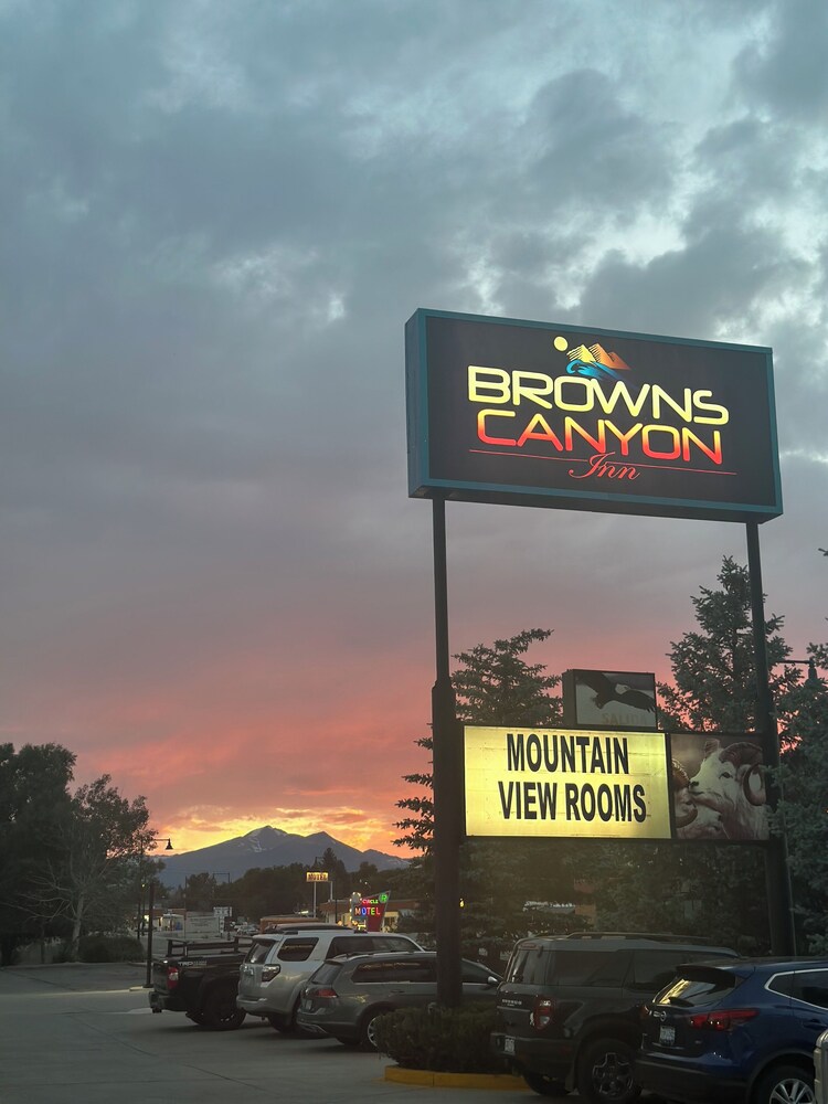 Browns Canyon Inn - photo 74