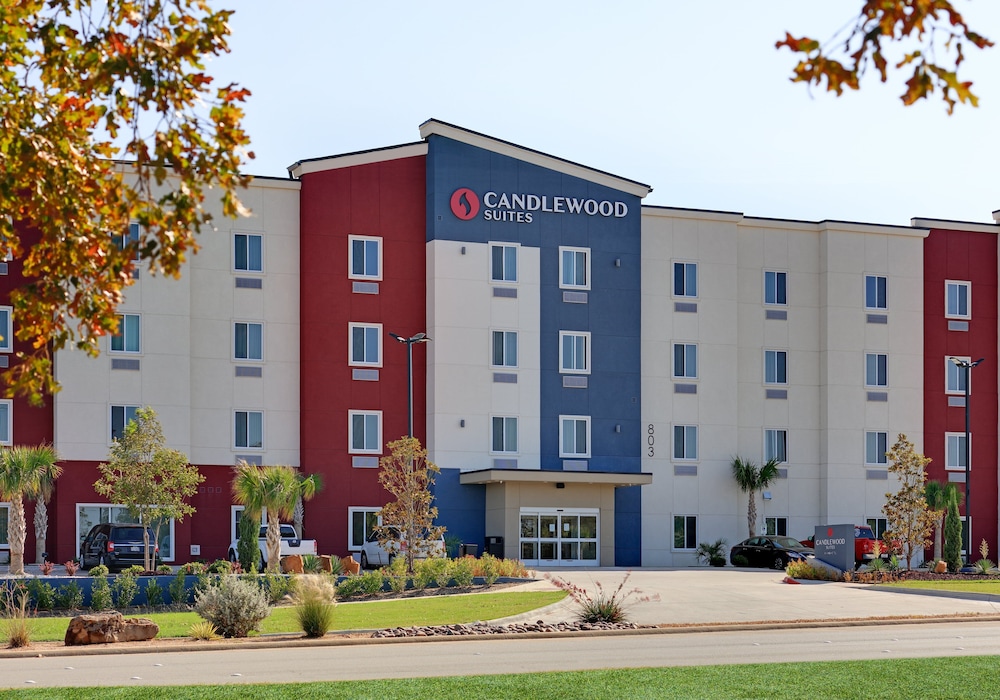 Candlewood Suites DFW West Hurst by IHG - photo 34