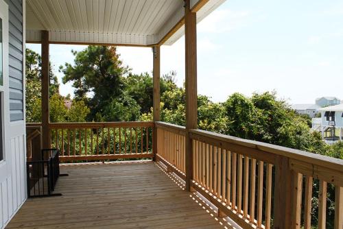 Bonne Mer by Oak Island Accommodations - photo 15