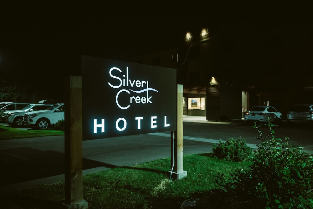 Silver Creek Hotel - photo 82