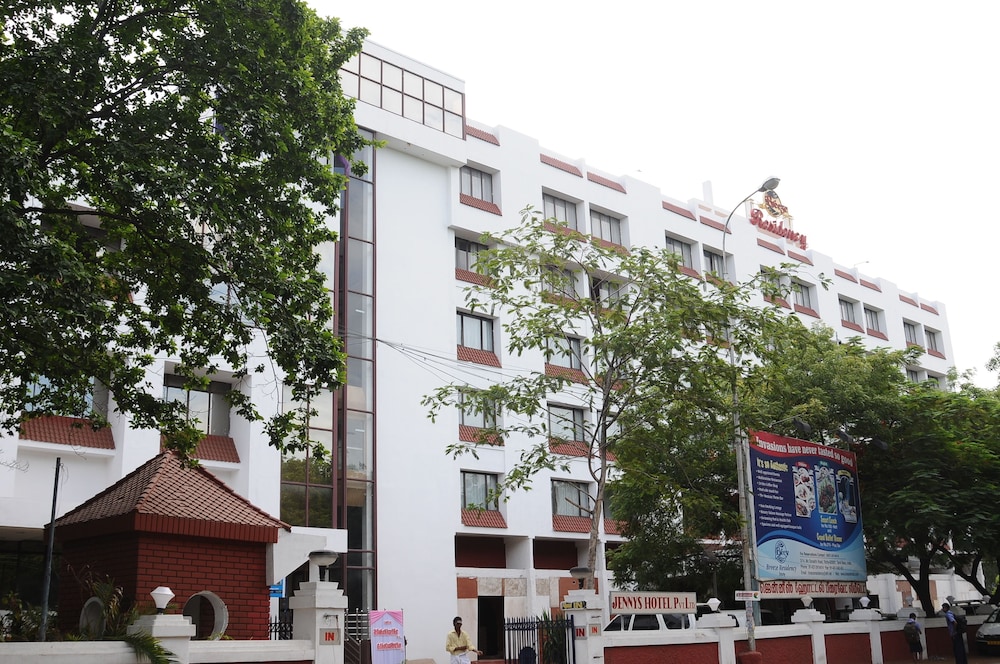 Breeze Residency in Tiruchirappalli, India