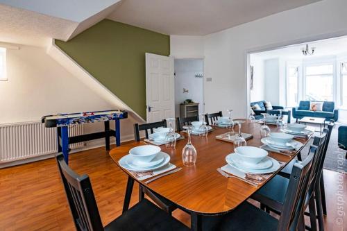Touchwood House Llandudno — 4-Star Luxury Hotel in Llandudno, United Kingdom