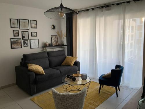 Logement Cosy Climatise Avec Parking
