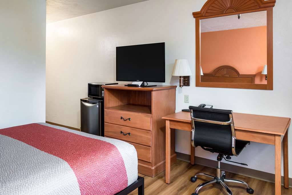 Motel 6 Wilsonville OR Portland - photo 9