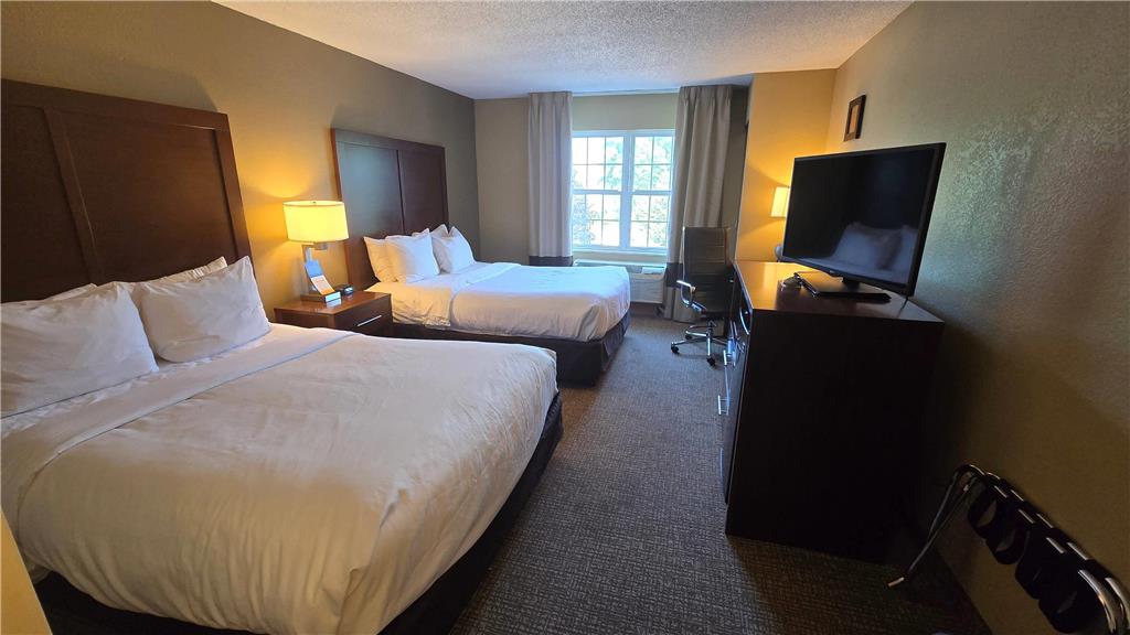 Comfort Inn & Suites Grafton Cedarburg - photo 16