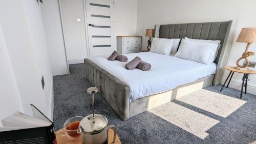 Sandy Beach Apartment by Seaside Llandudno — 5-Star Luxury Hotel in Llandudno, United Kingdom