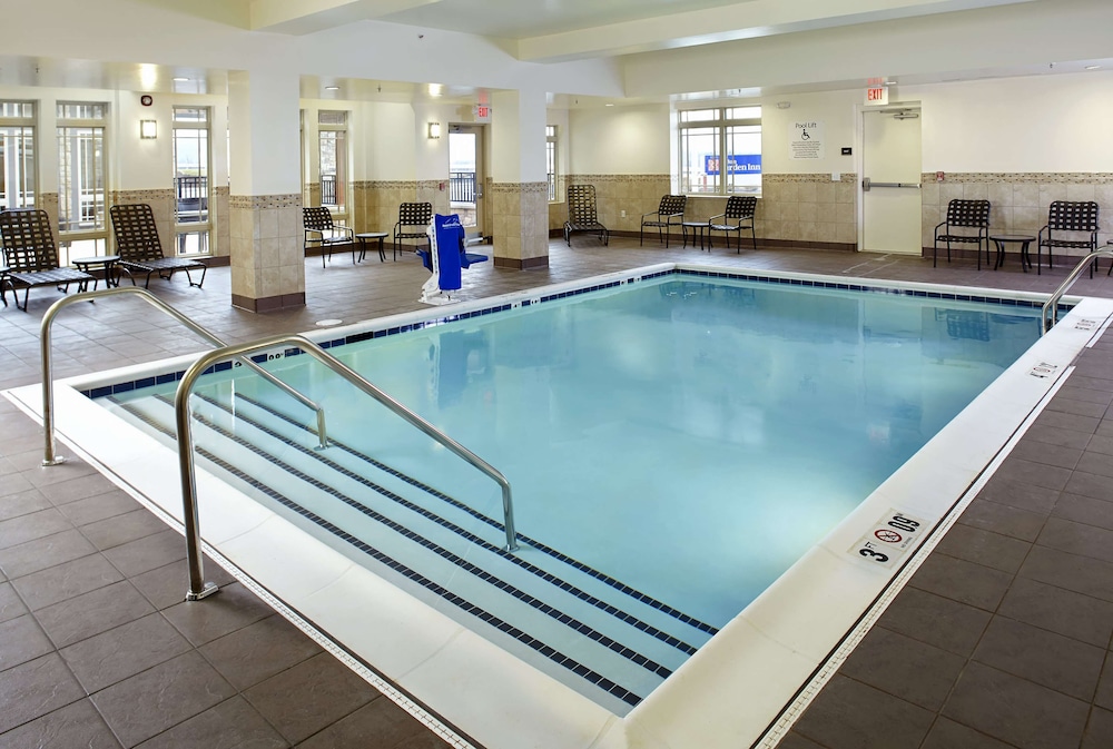 Hilton Garden Inn Roanoke - photo 32