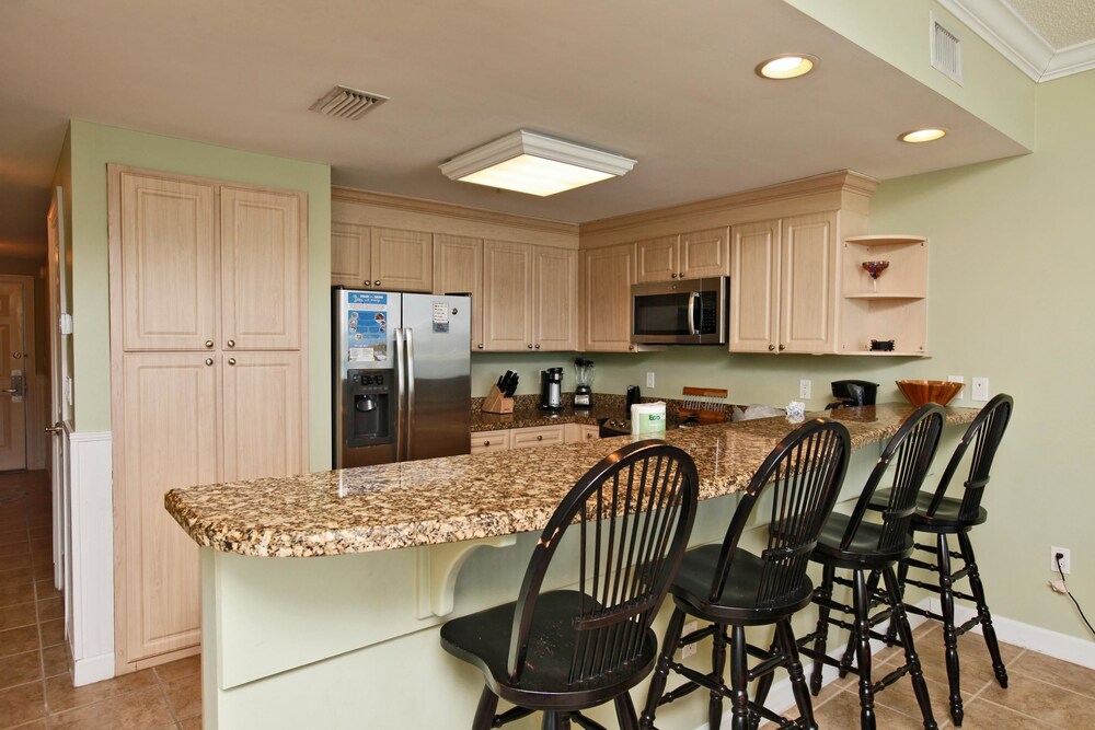 Boardwalk Beach Resort by Panhandle Getaways - photo 27