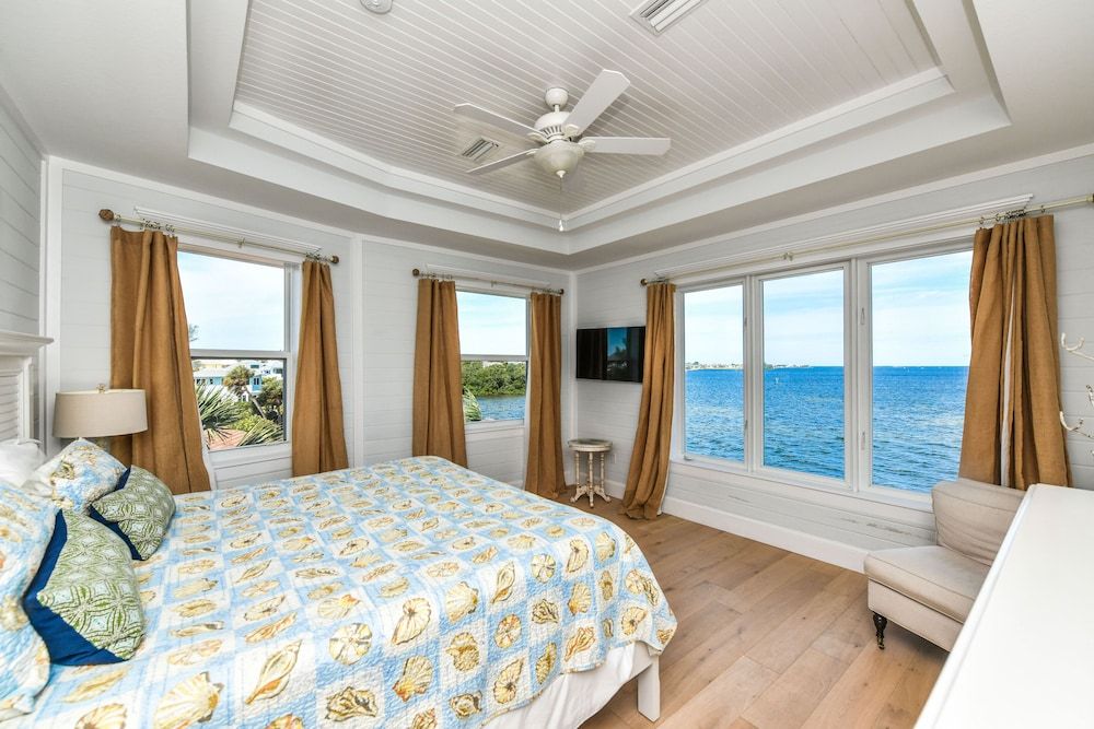 Bayfront Paradise - photo 18