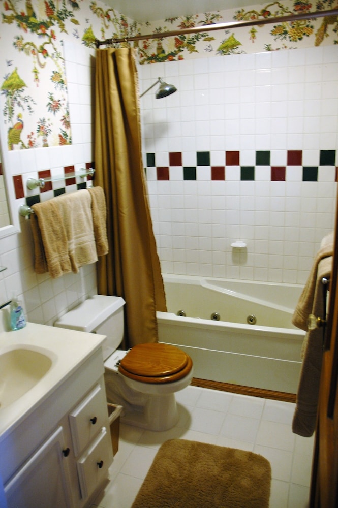 South Broadway Manor - photo 123