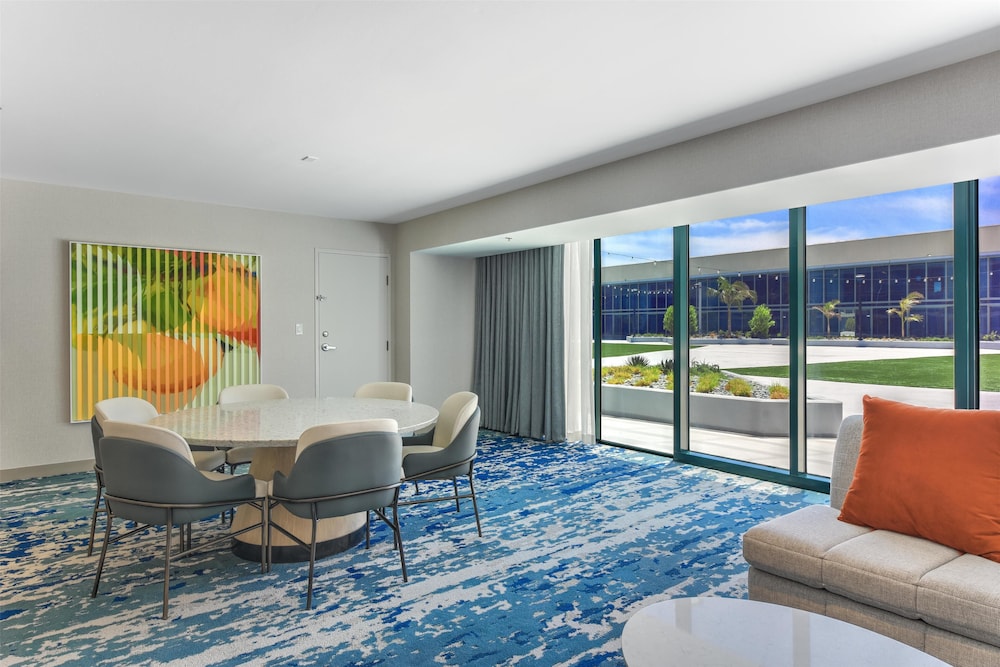Hilton Anaheim - photo 72