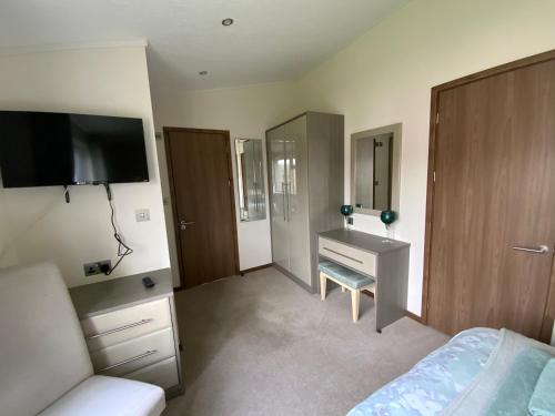 Lakeview Lodge — 4-Star Luxury Hotel in Wisbech, United Kingdom
