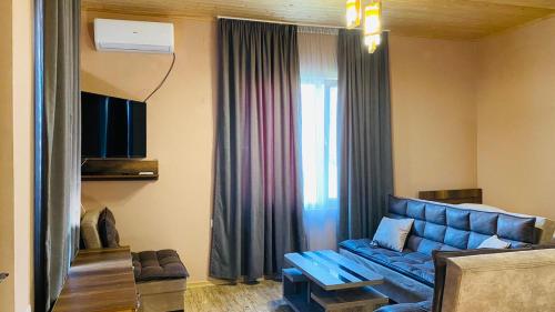 Lela Guest House