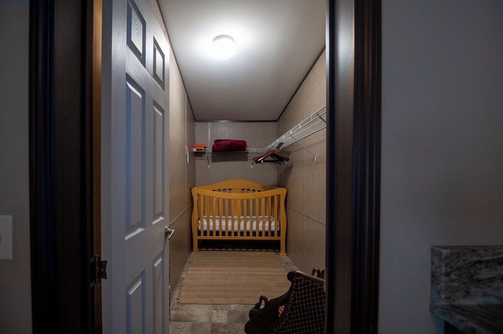 Swan Lake Resort Rentals - photo 45