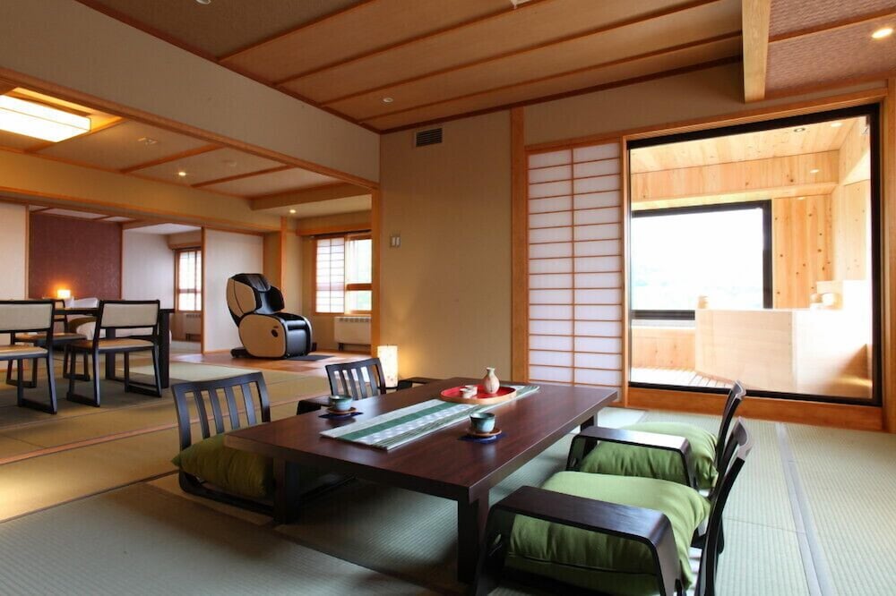 Hotel Higashidate in Nagano, Japan