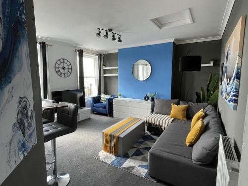 Coastal Comfort Seaside Flat — 4-Star Luxury Hotel in Margate, United Kingdom