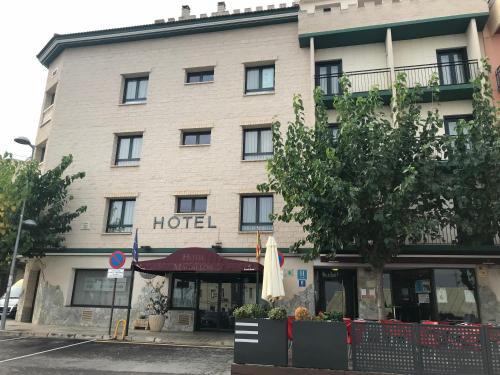 Hotel Magallón — hotel in Caspe