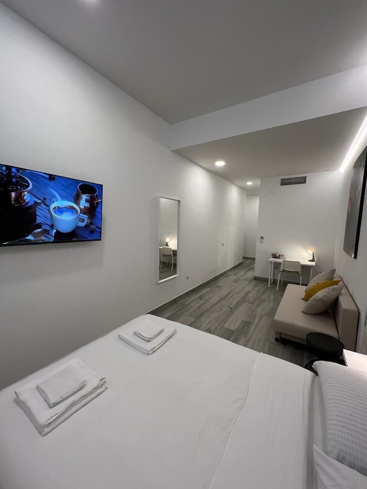 CH Tanez Carolina in Madrid, Spain