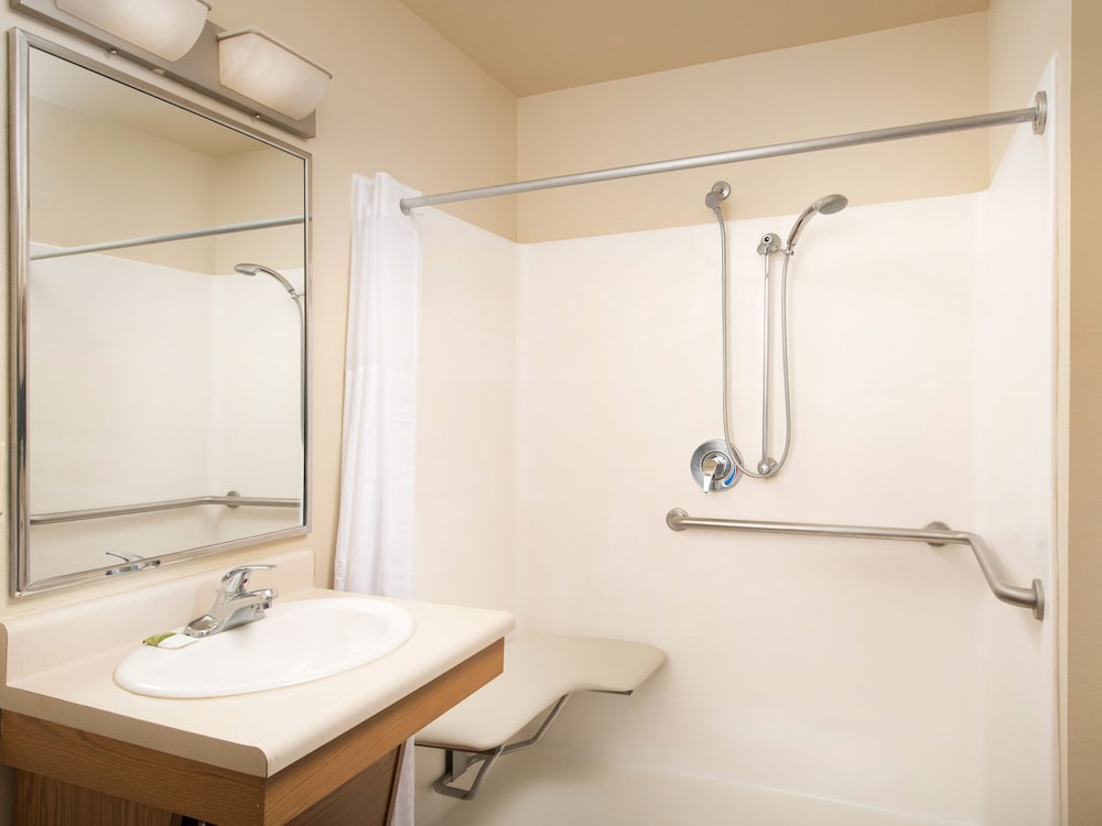 WoodSpring Suites Chicago Romeoville - photo 13