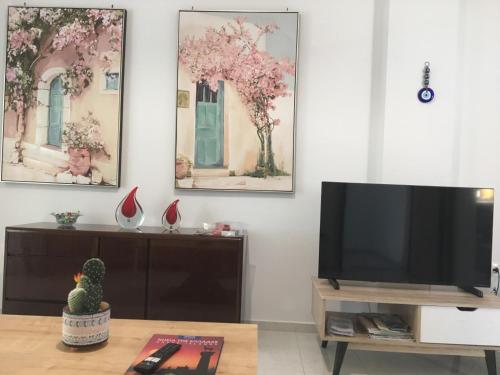 Emerald Cozy Apartment — 4-Star Luxury Hotel in Rodos, Greece
