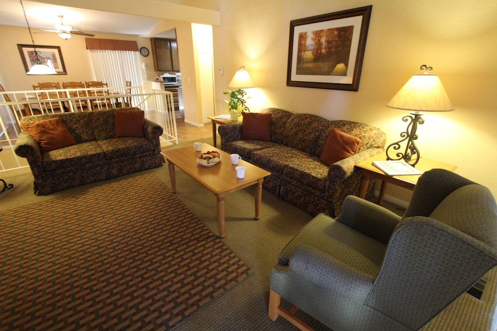 Lake Arrowhead Chalets a VRI resort - photo 13