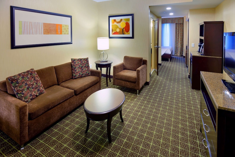 Hilton Garden Inn Springfield MO - photo 14