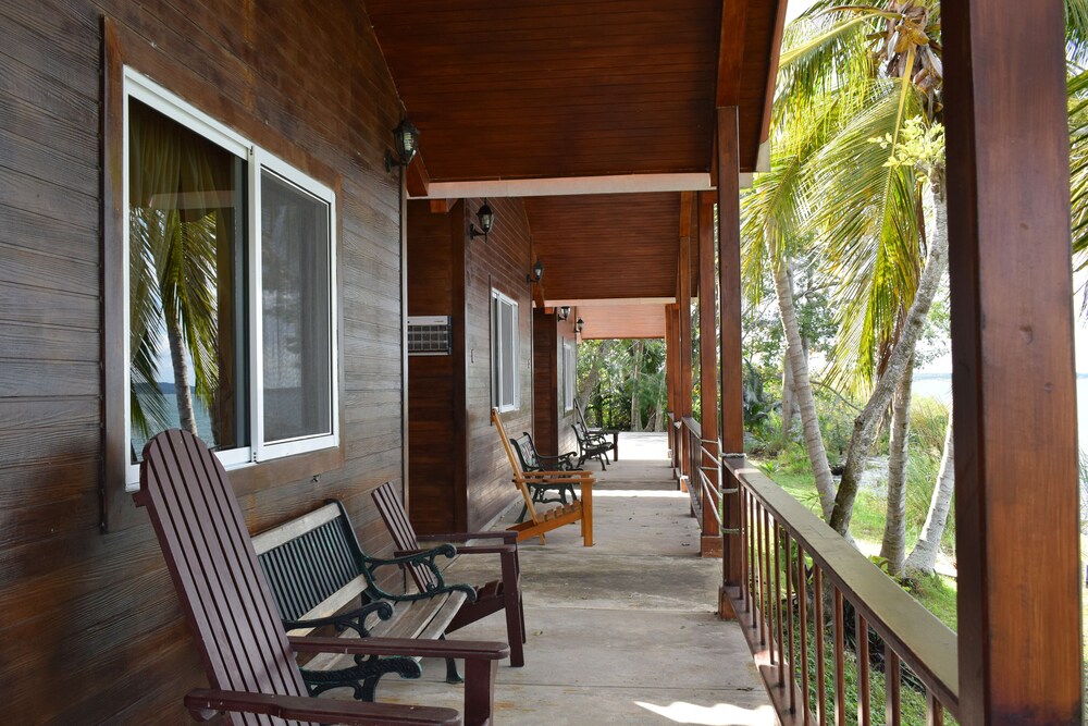 Hotel Santa Bárbara Tikal in San Benito, Guatemala