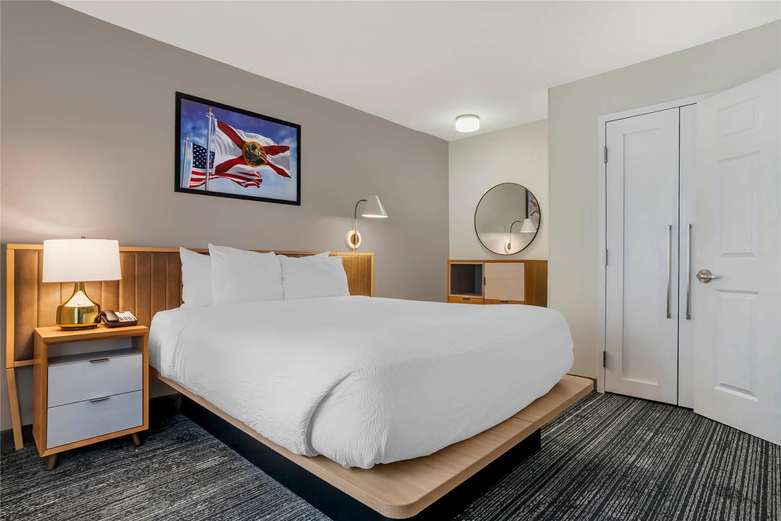 Alluxsuites at 1876 an Ascend Collection Hotel - photo 43