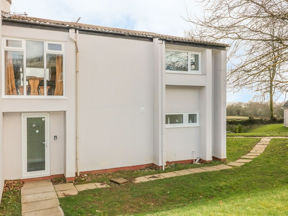 Little Jacks 17824492 — Gunnislake