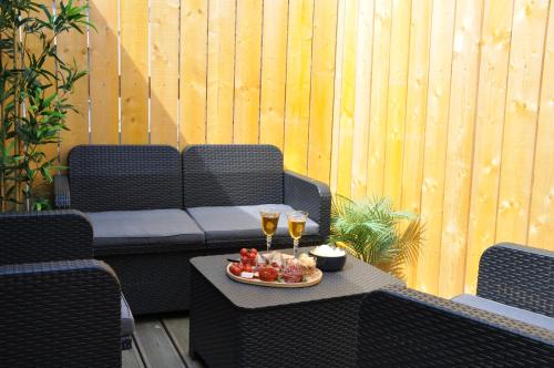 Charme & nous - carbon neutral hotel in Unknown City