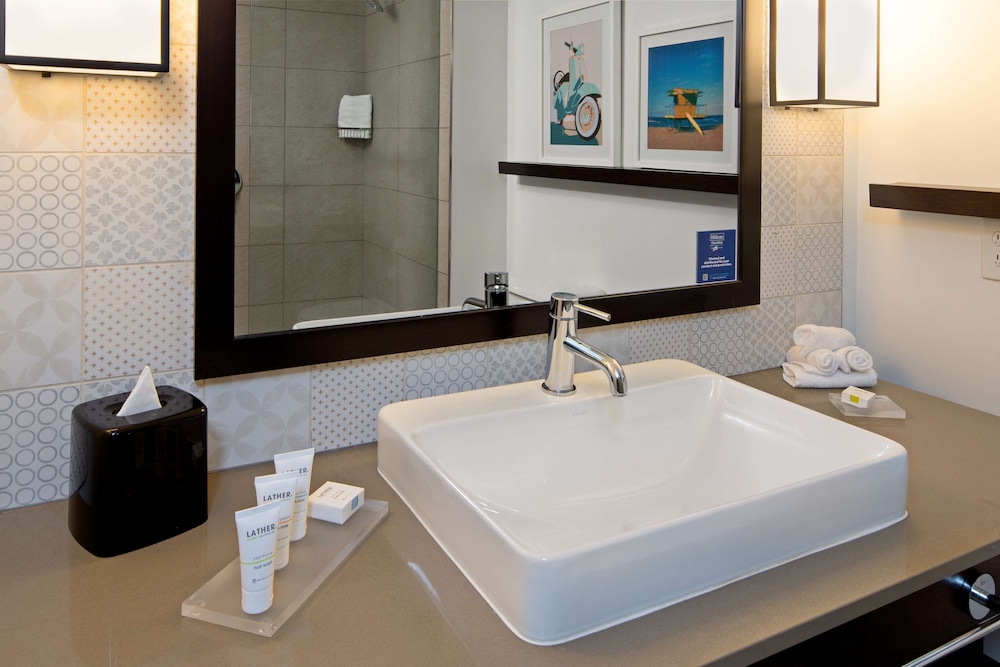 SunCoast Park Hotel Anaheim Resort Tapestry by Hilton - photo 52